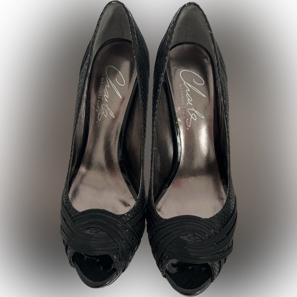 Charles by Charles David Leather peep toe pump